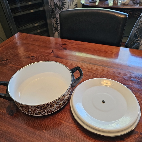 Vintage MCM Floral Patterned‎ Casserole Dish with Lid - Picture 3 of 5